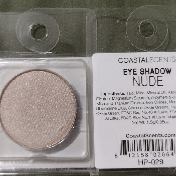 Coastal Scents Hot Pot Eyeshadow - Picture 15 of 16